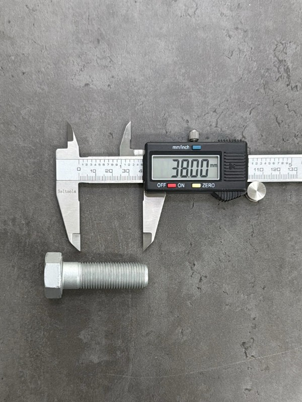 Болт М16х50Х1,5 1/58405/21