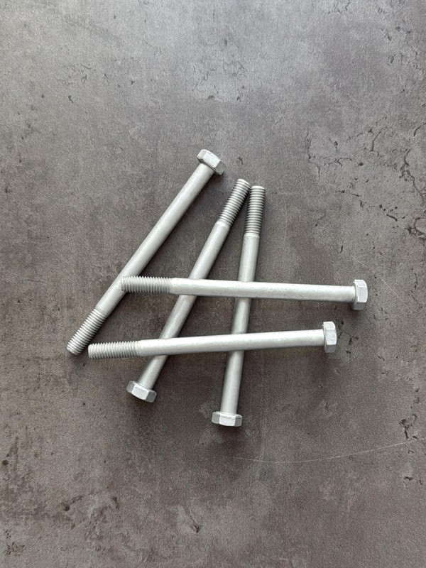 Болт М8х100х1,25 ГОСТ 7798-70 класс прочности 8.8 оцинкованный