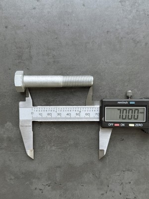 Болт М12х70х1,25 ГОСТ 7798-70 класс прочности 10.9 оцинкованный