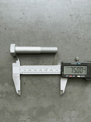 Болт М12х75х1,25 ГОСТ 7798-70 класс прочности 10.9 оцинкованный