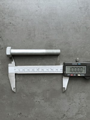 Болт М12х100х1,25 ГОСТ 7798-70 класс прочности 10.9 оцинкованный