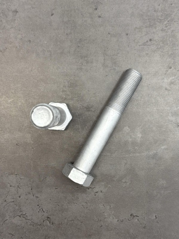 Болт М20х130х1,5 ГОСТ 7798-70 класс прочности 10.9 оцинкованный