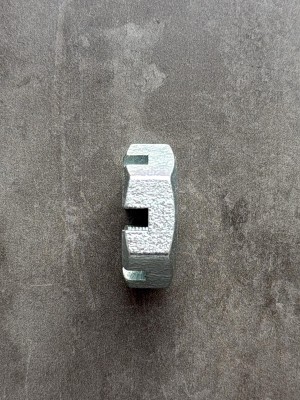 Гайка корончатая, прорезная низкая М27 DIN 937