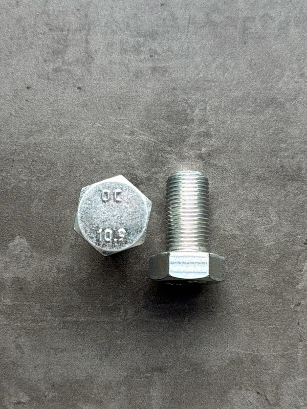 Болт М16х30х1,5 1/42577/31