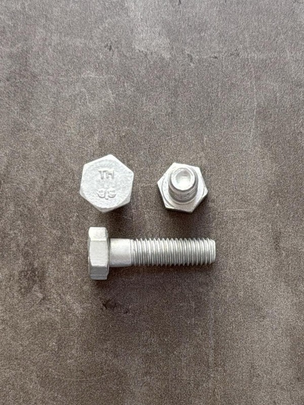 Болт М8х30 1/60438/21