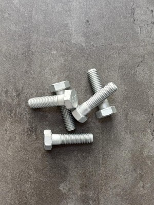 Болт М8х30 1/60438/21