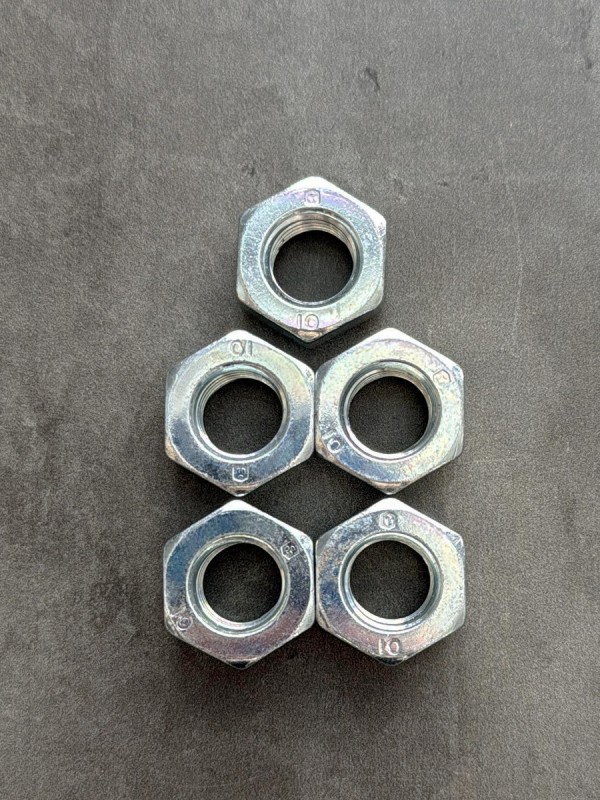 Гайка самоконтрящаяся М14х2 DIN 980-V класс прочности 10 оц.