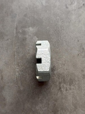 Гайка корончатая, прорезная низкая М30х2 ГОСТ 5919-73, класс прочности 8, покрытие цинк