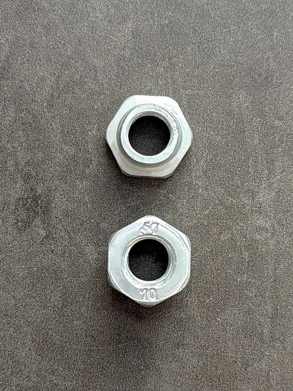 Гайка самоконтрящаяся М12х1,25 Белзан класс прочности 10, в цинке.