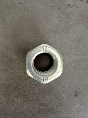 Гайка самоконтрящаяся М16х1,5 251649 Белзан, класс прочности 10, в цинке.