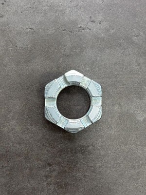 Гайка корончатая, прорезная низкая М27 DIN 937 класс прочности 10