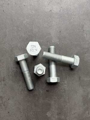 Болт М10х45х1,25 ГОСТ 7798-70 класс прочности 10.9 оцинкованный