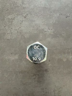 Болт М20х90х1,5 ГОСТ 7798-70 класс прочности 10.9 оцинкованный