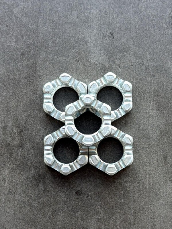 Гайка корончатая, прорезная М20х1,5 ОСТ 37.001.108-75