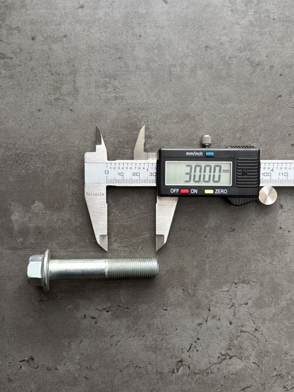 Болт фланцевый М12х65х1,25 8.8 оц. DIN 6921 без насечек