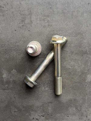 Болт фланцевый М10х75х1,25 8.8 оц. DIN 6921 без насечек