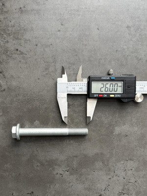 Болт фланцевый М10х90х1,25 8.8 оц. DIN 6921 без насечек