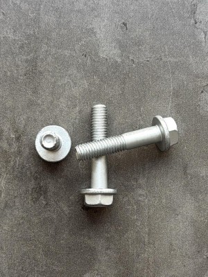 Болт фланцевый М8х40 8.8 оц. DIN 6921 без насечек