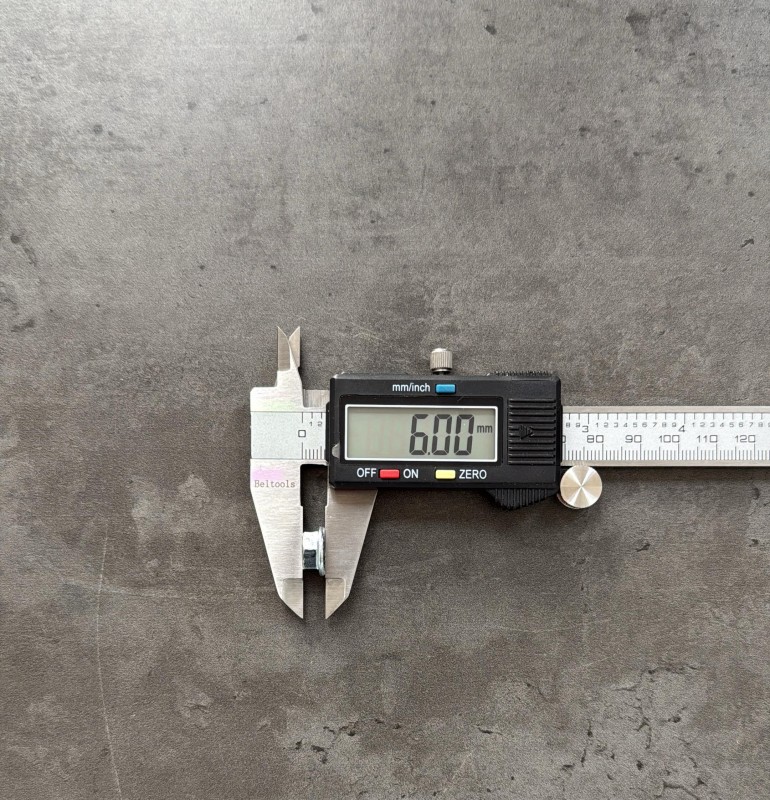 Гайка с фланцем М6 DIN 6923 с насечками, оц.