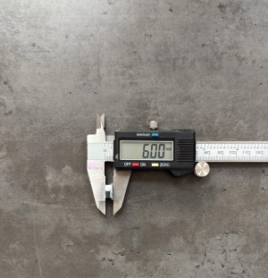 Гайка с фланцем М6 DIN 6923 с насечками, оц.