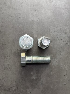 Болт М22х70х1,5 ГОСТ 7798-70 класс прочности 10.9, оцинкованный