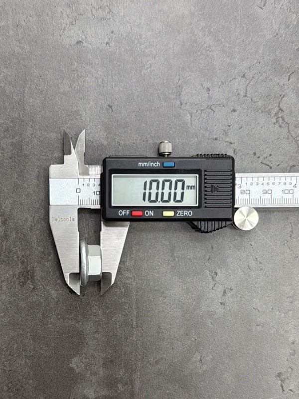 Гайка с фланцем М10х1,25 DIN 6923 КП 8, высокопрочная, фланцевая без насечек