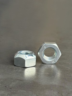 Гайка самоконтрящаяся М14х1,5 DIN 980-V класс прочности 10 оц.