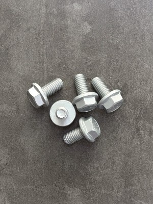 Болт фланцевый М8х16 8.8 оц. DIN 6921 без насечек