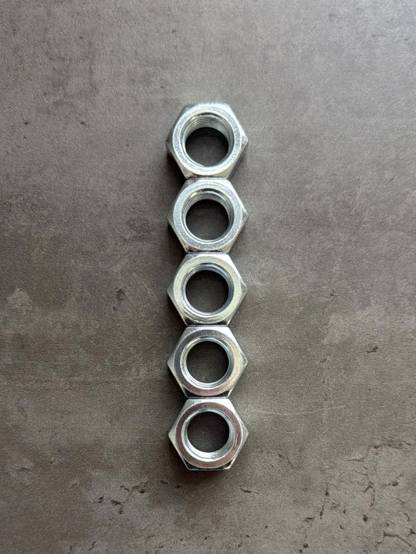 Гайка шестигранная М14х1,5 ГОСТ 5915-70, покрытие цинк